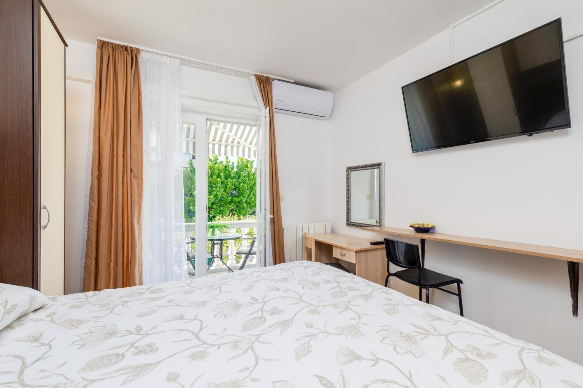 Apartment & Rooms Ivica Krk Town Dış mekan fotoğraf